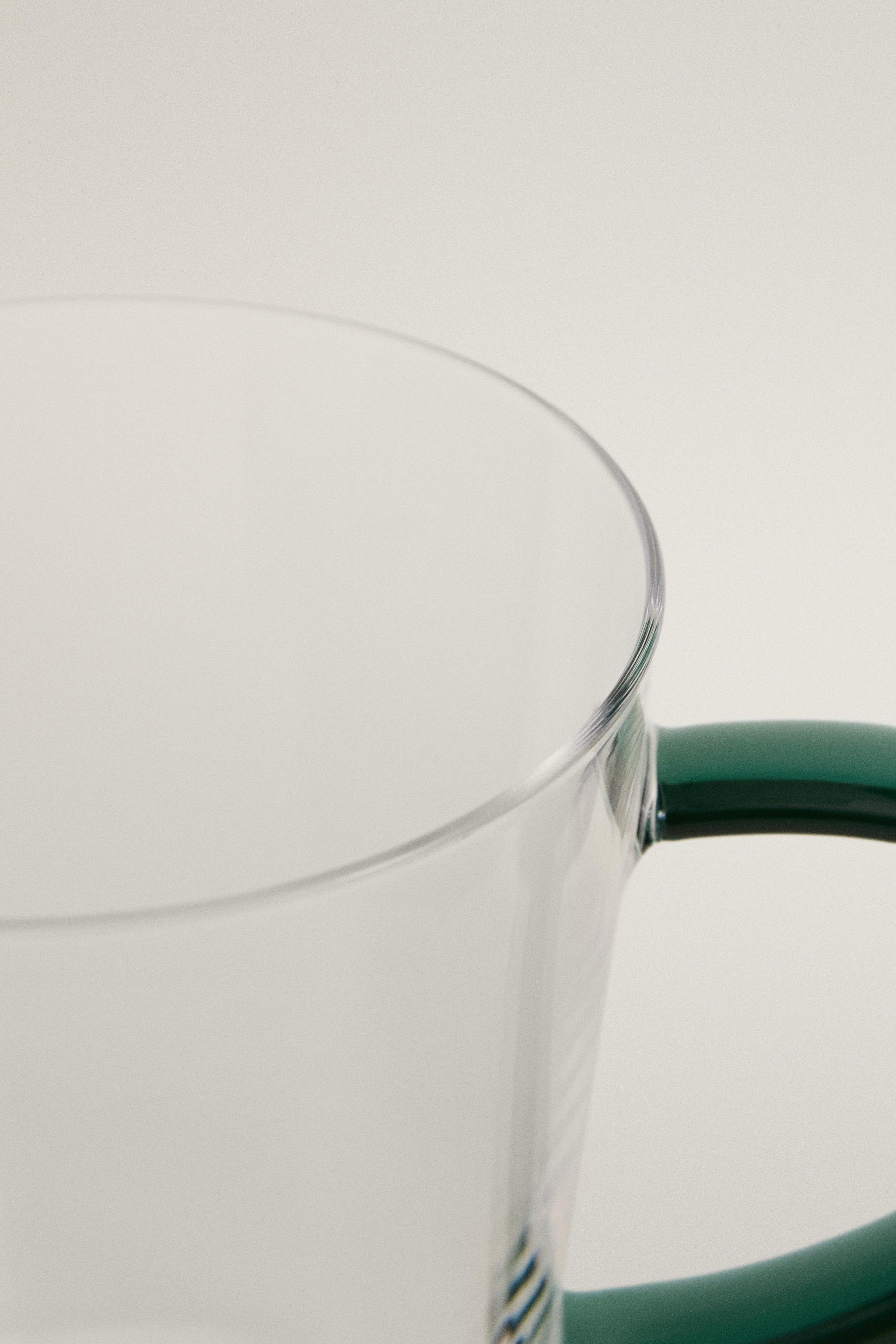 BOROSILICATE GLASS MUG WITH COLOURED HANDLE